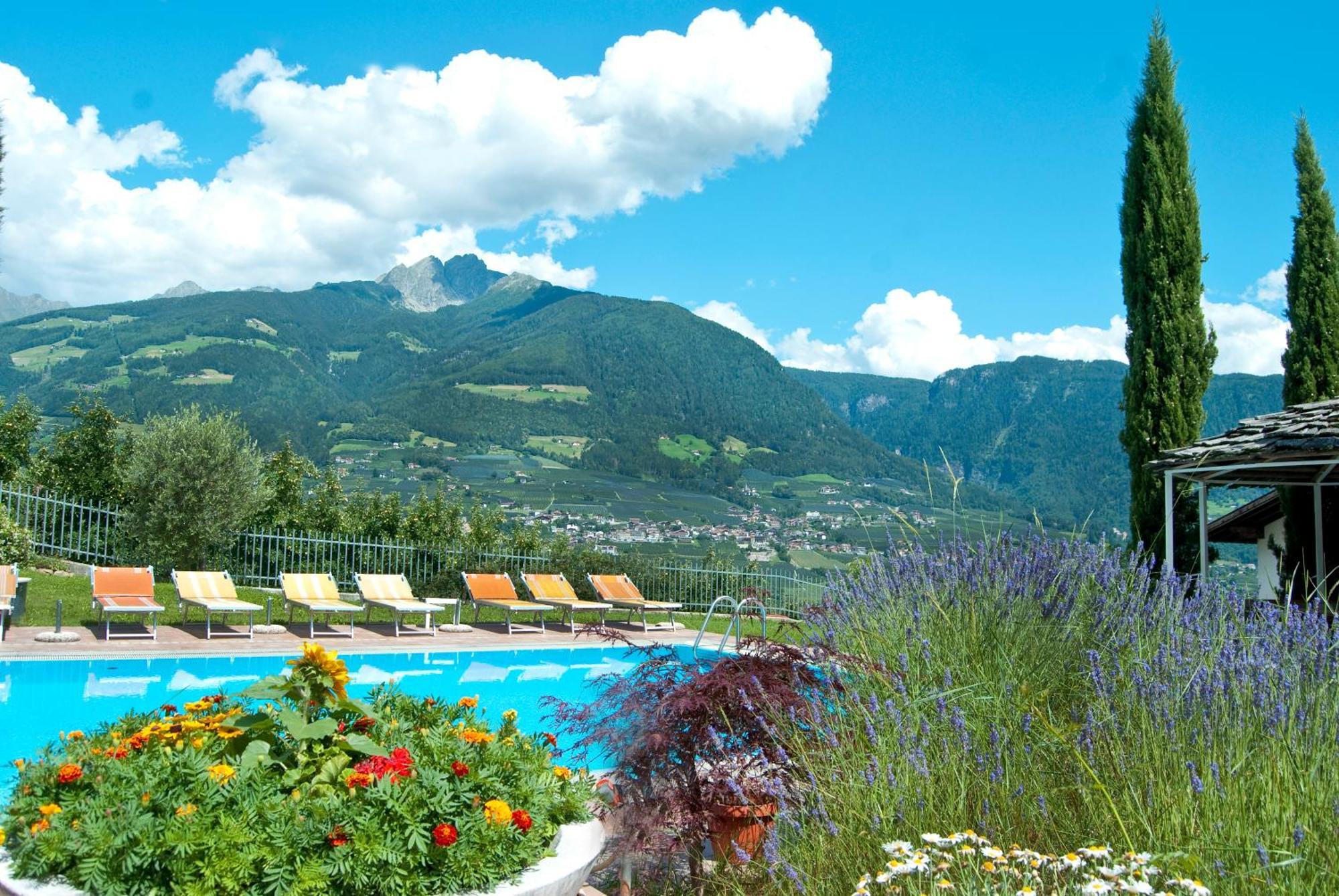 Hotel Appartement Inge Tirolo Exterior foto