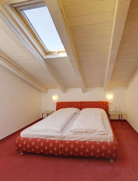 Hotel Appartement Inge Tirolo Exterior foto