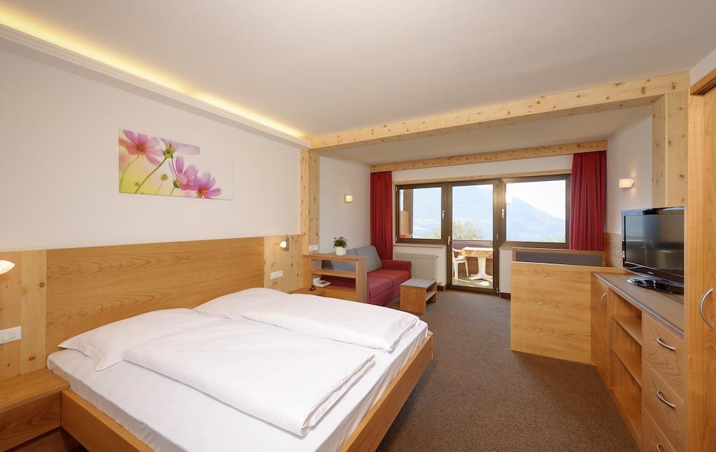 Hotel Appartement Inge Tirolo Habitación foto